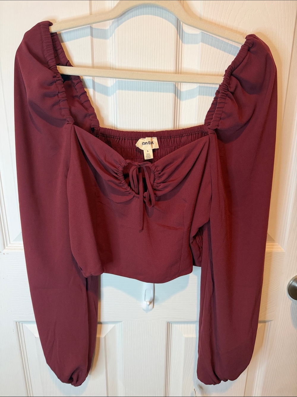 Open Edit Maroon Long-Sleeve Peasant Crop Top